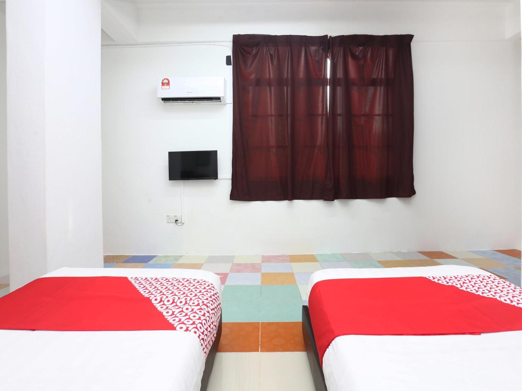 Kb Rest Inn-Family Triple Kota Bharu Buitenkant foto